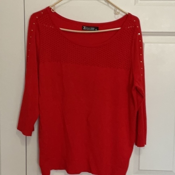 New York & Company 7th Avenue Design Studio Scooped Neck Sweater - Picture 1 of 11